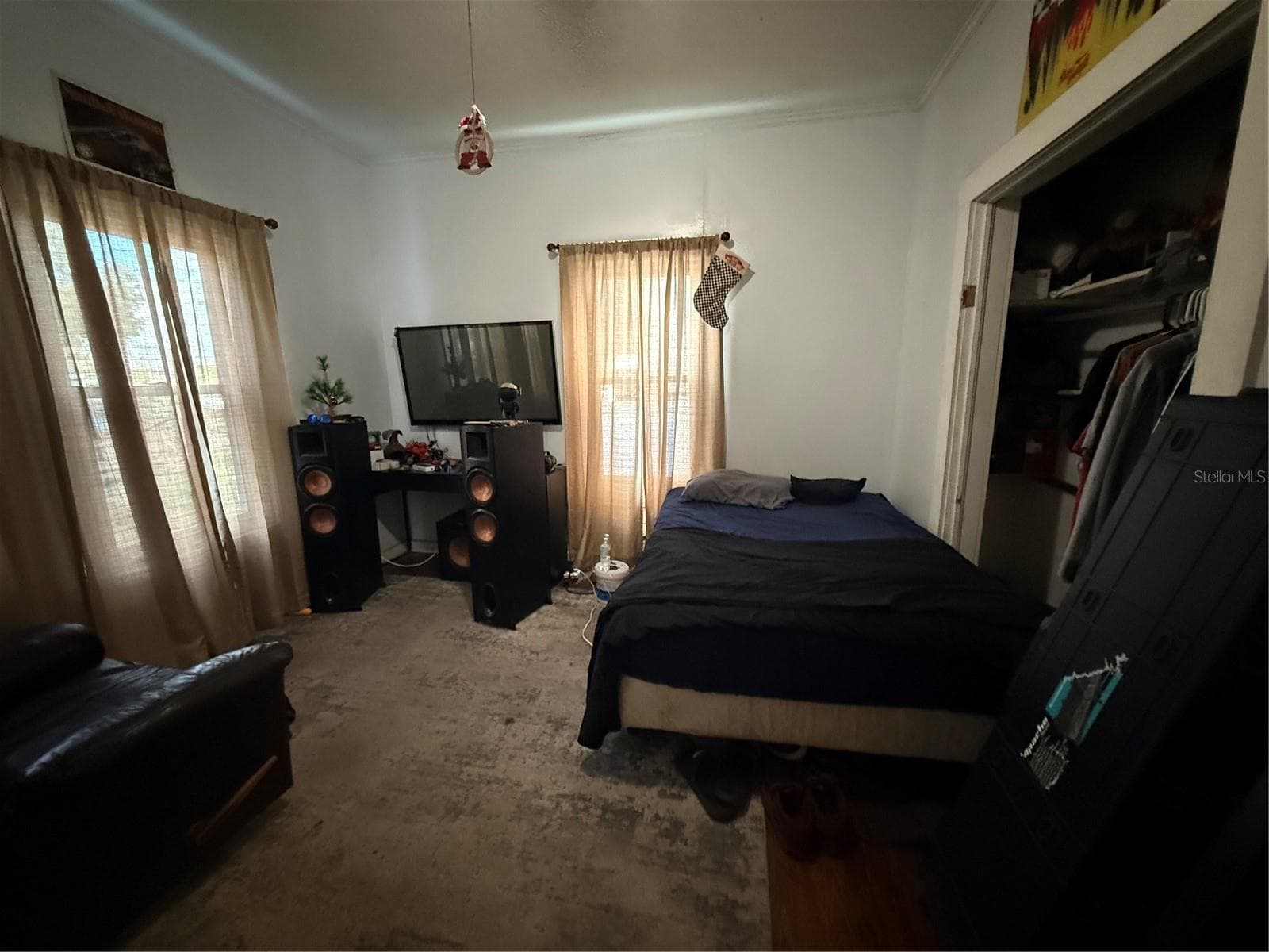 2703 MOODY AVENUE — photo 10 of 15