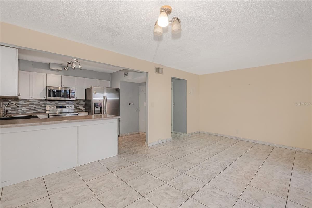 3686 59TH TERRACE — photo 4 of 26