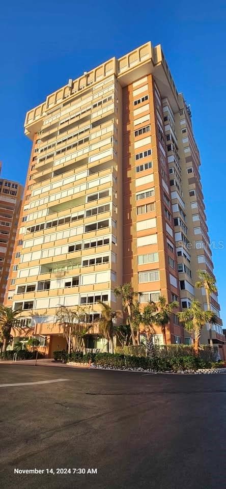 17920 GULF BOULEVARD — photo 2 of 17