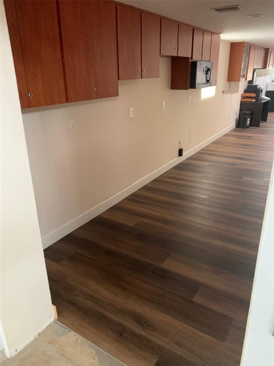 1221 MCCALL ROAD — photo 10 of 10
