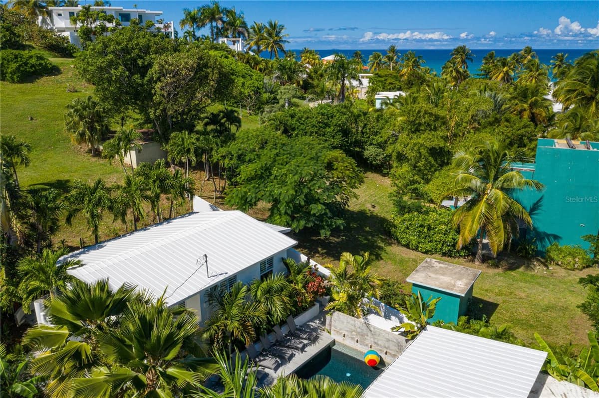 300 PALM COTTAGES — photo 57 of 62