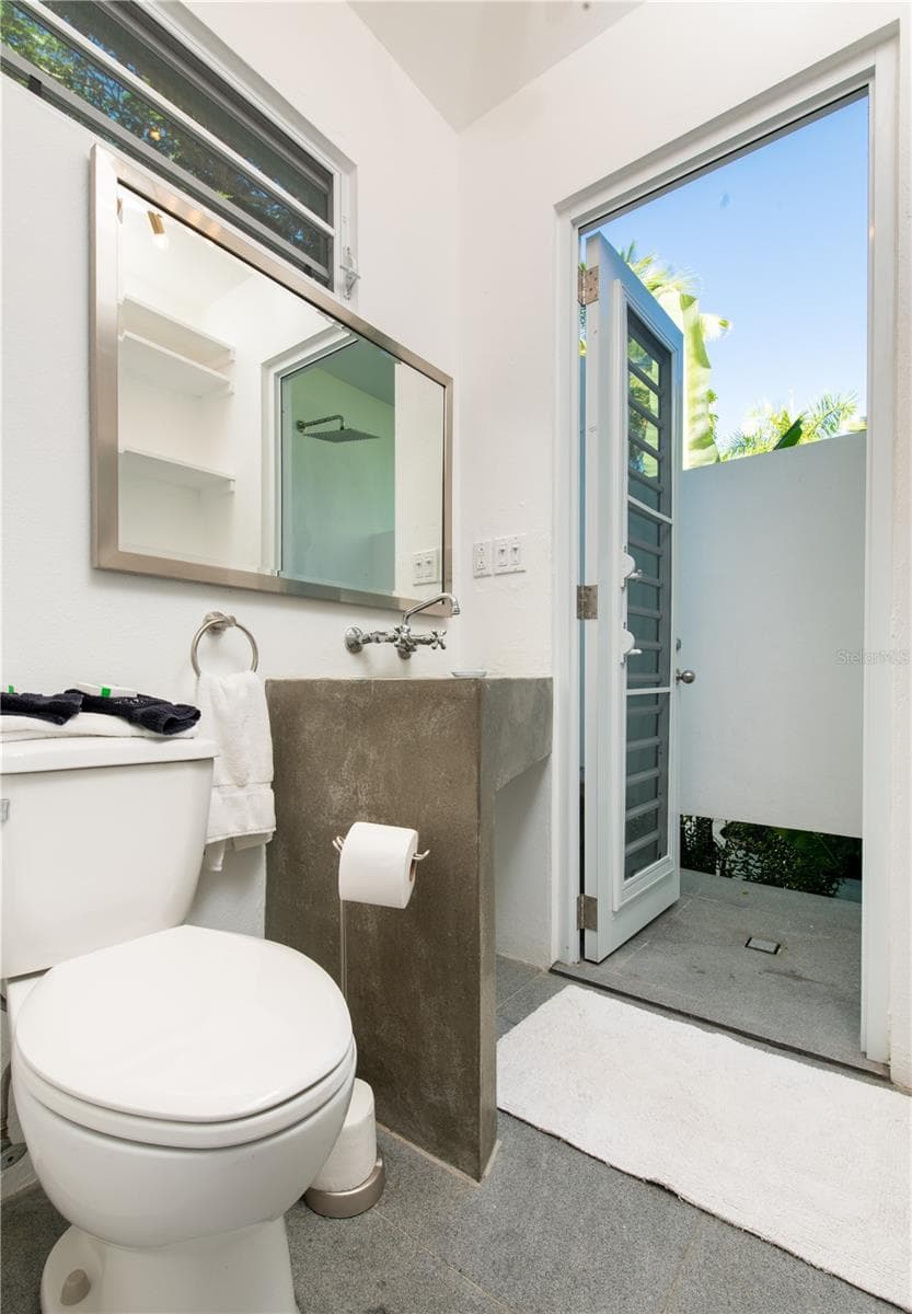 300 PALM COTTAGES — photo 18 of 62