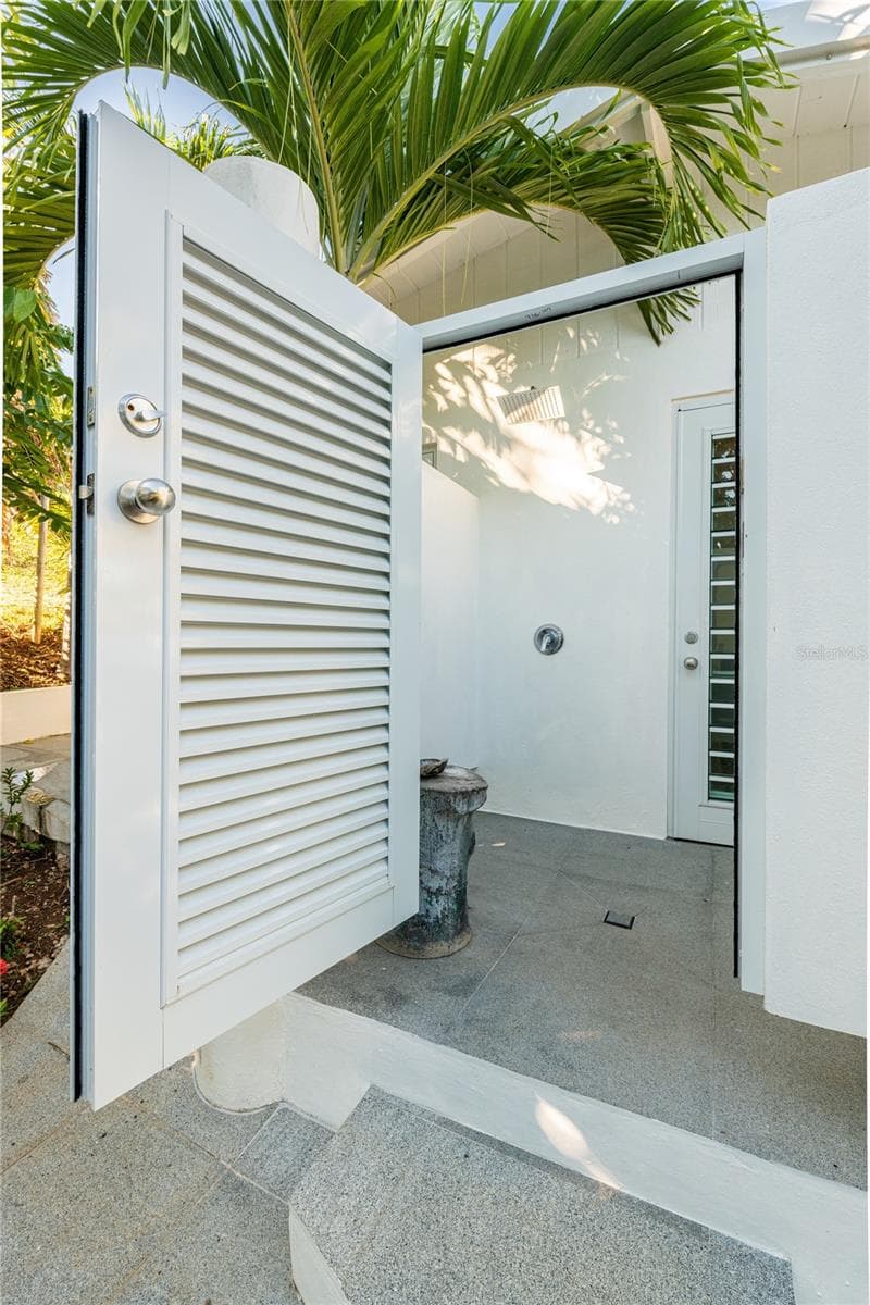 300 PALM COTTAGES — photo 29 of 62