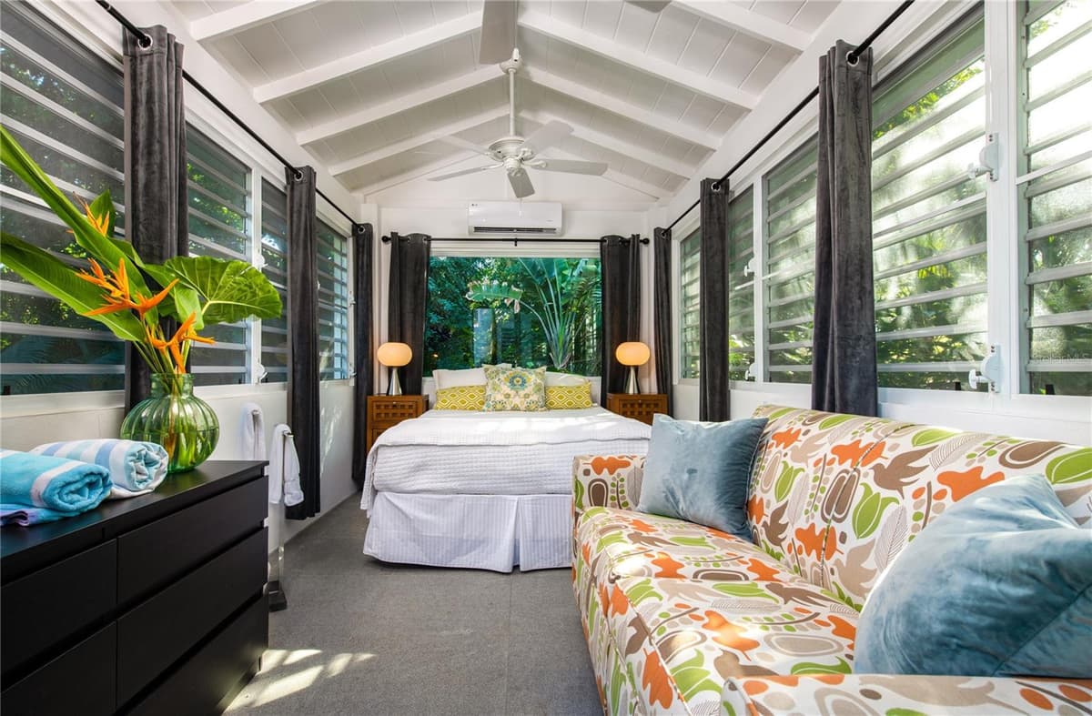 300 PALM COTTAGES — photo 35 of 62
