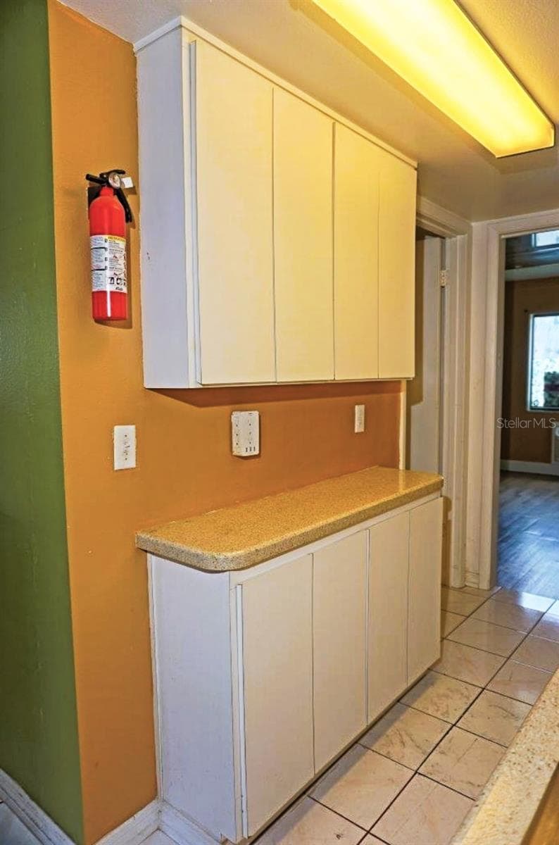 1865 MAZO MANOR — photo 5 of 23