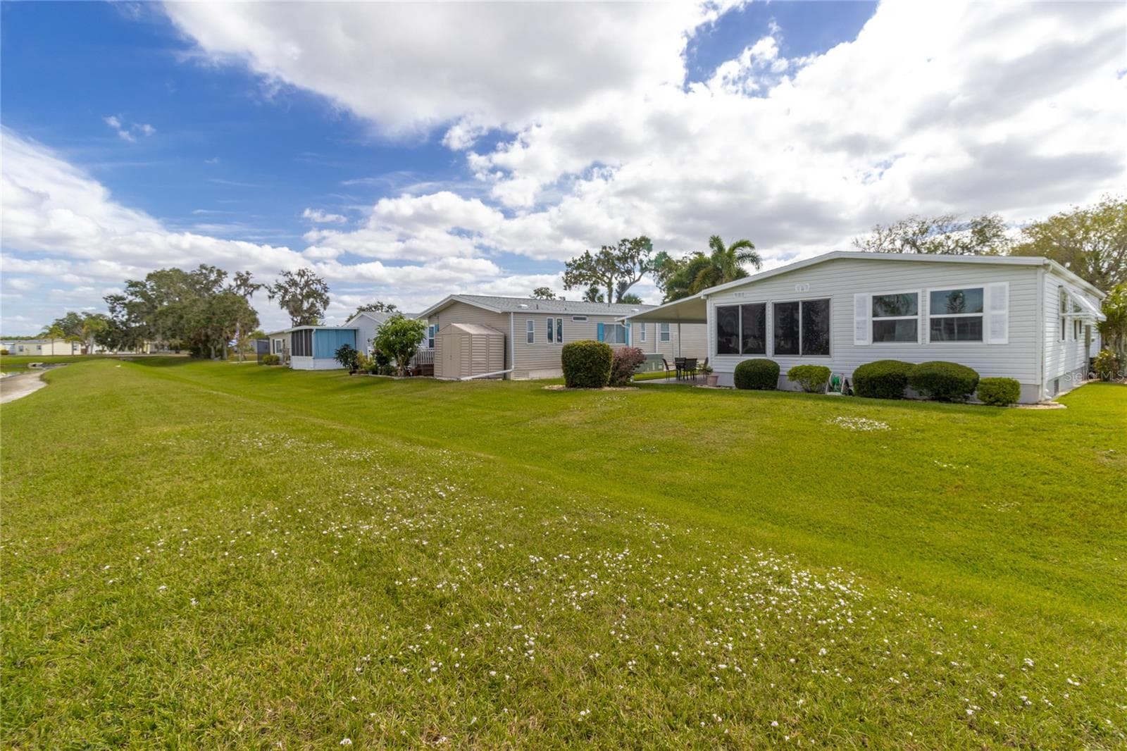 145 NIGHTINGALE CIRCLE — photo 4 of 38