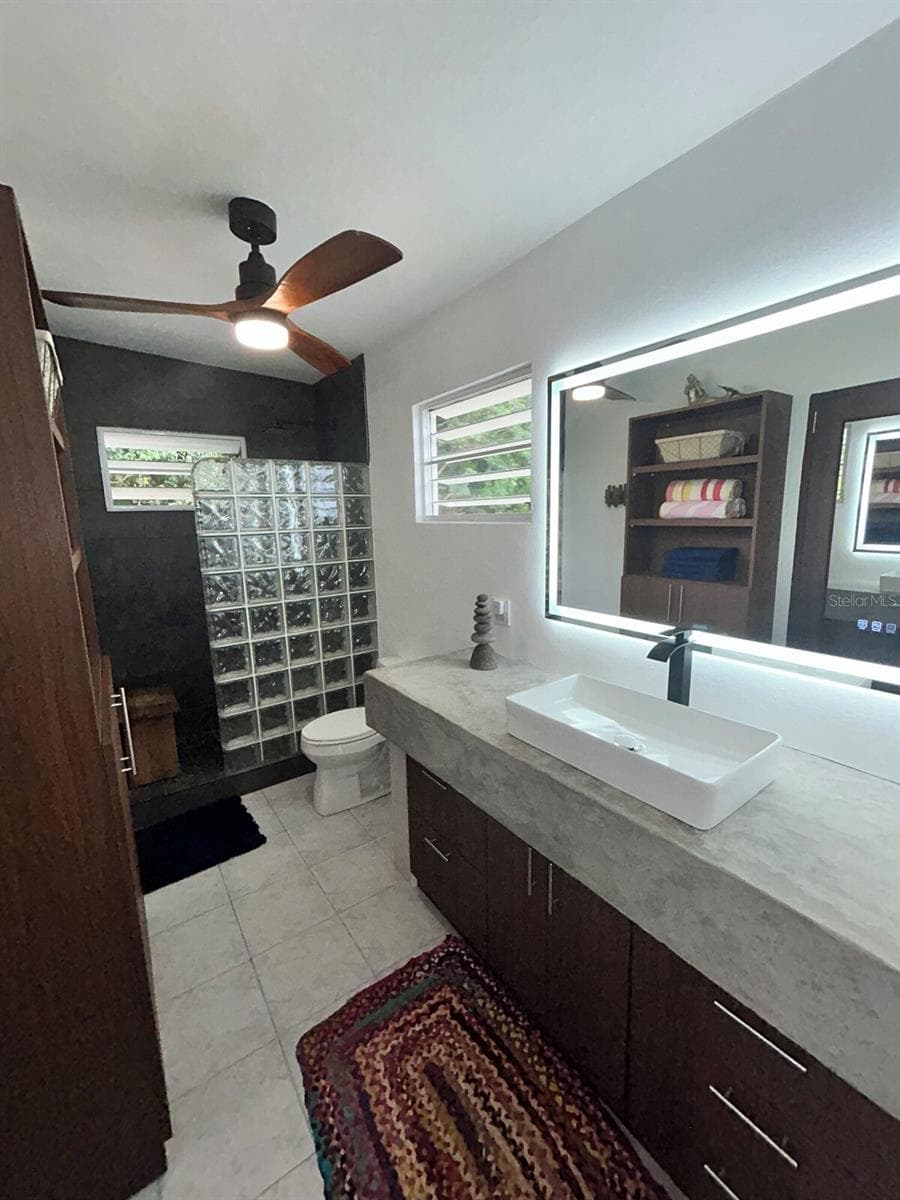 76 MAR VISTA — photo 28 of 43