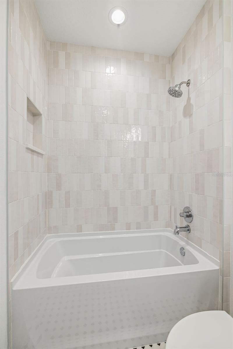 2936 ROGERS AVENUE — photo 42 of 50