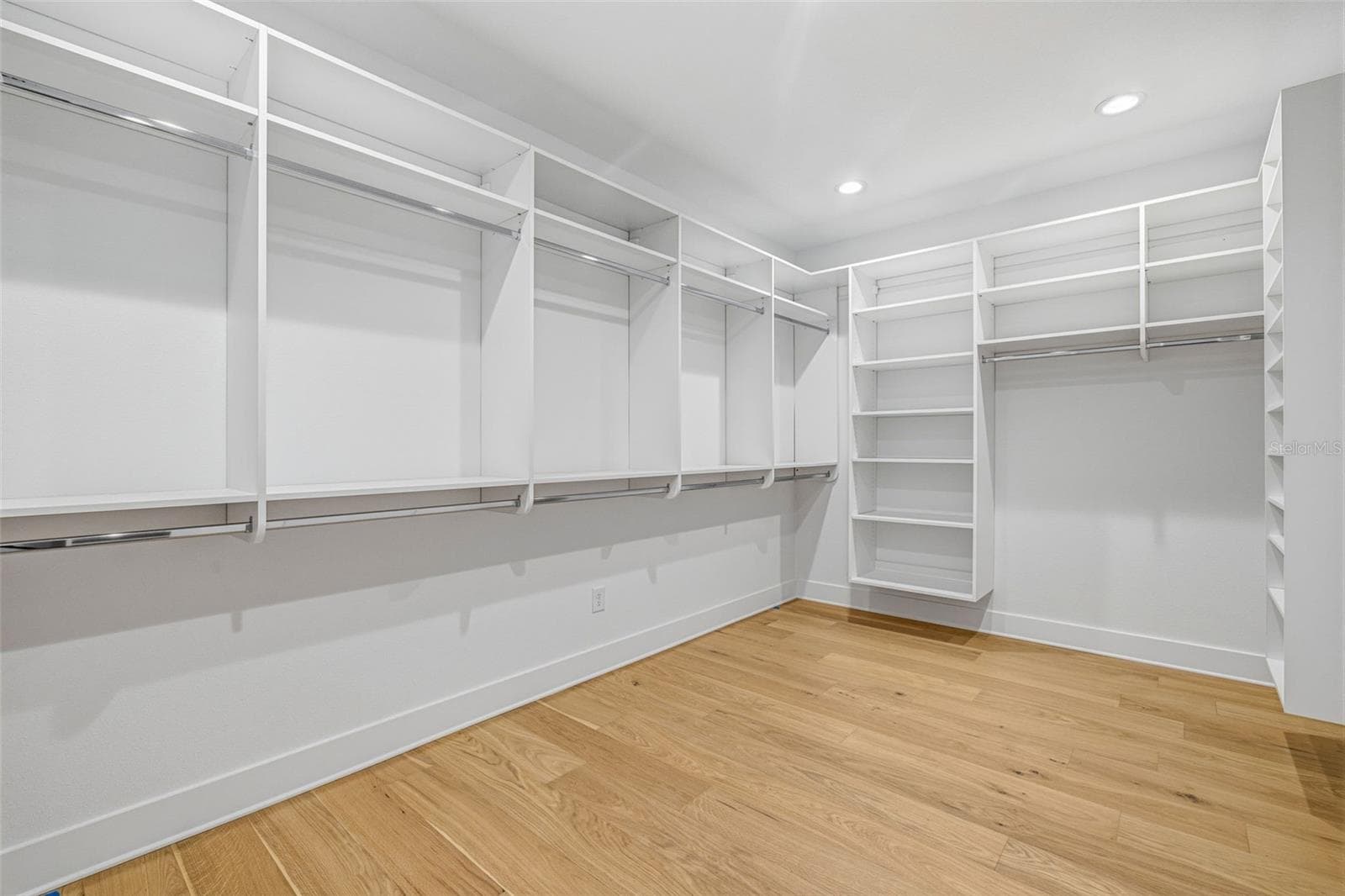 2936 ROGERS AVENUE — photo 33 of 50