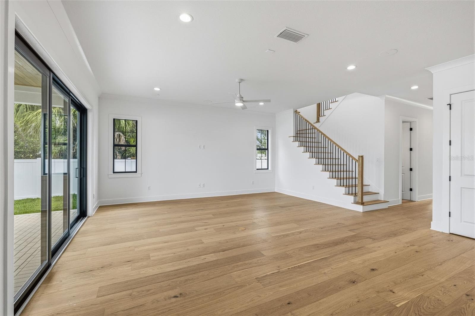 2936 ROGERS AVENUE — photo 15 of 50