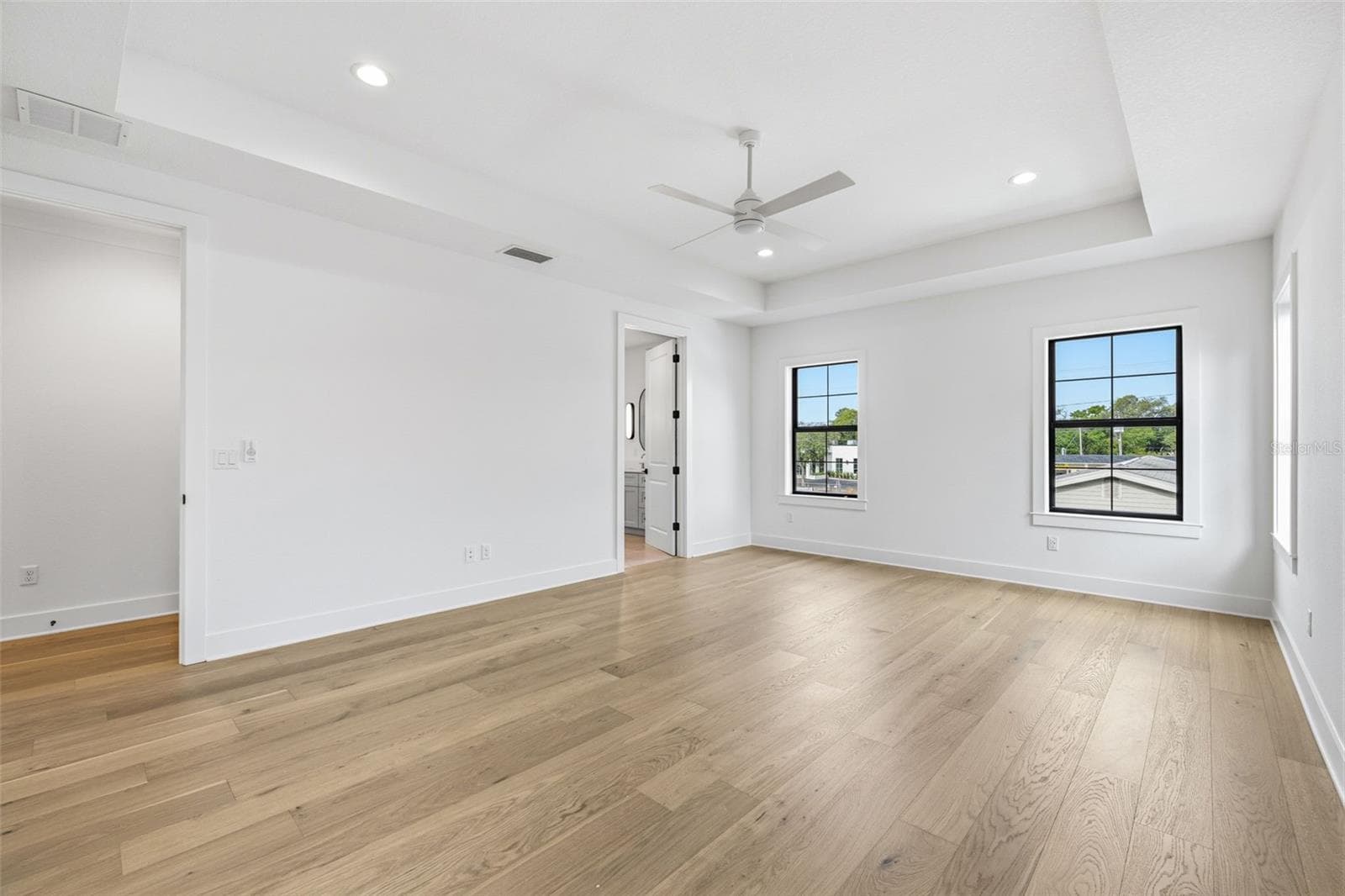 2936 ROGERS AVENUE — photo 26 of 50