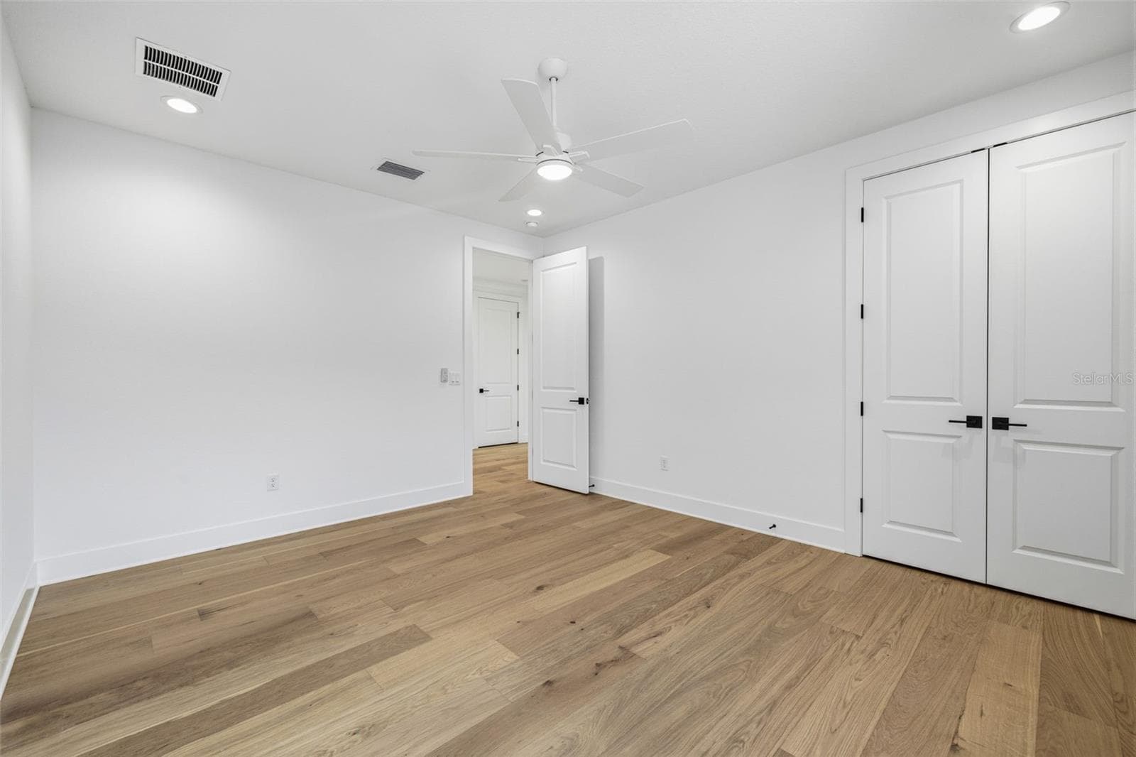 2936 ROGERS AVENUE — photo 44 of 50
