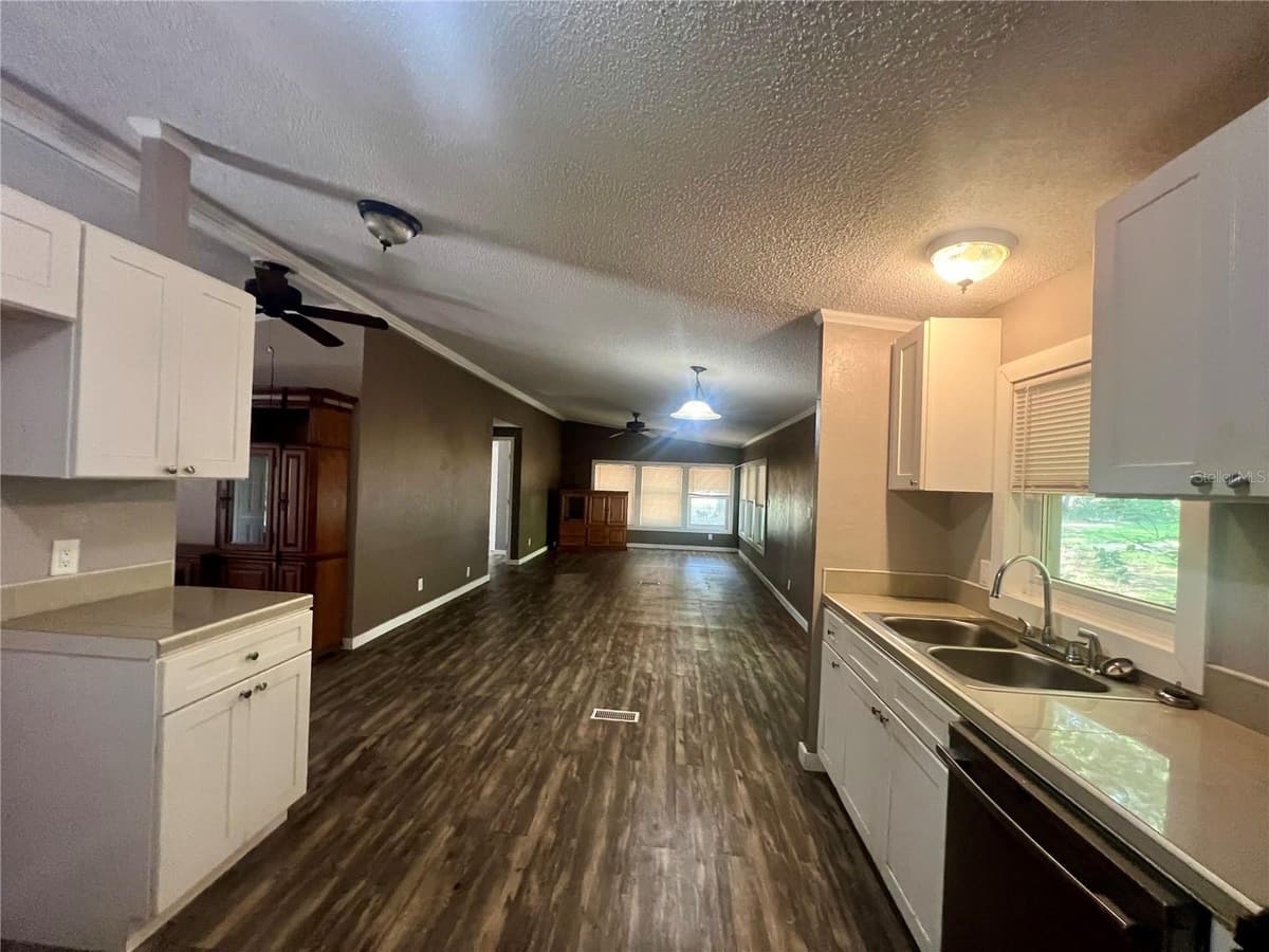 11820 HIGHWAY 225 — photo 8 of 15