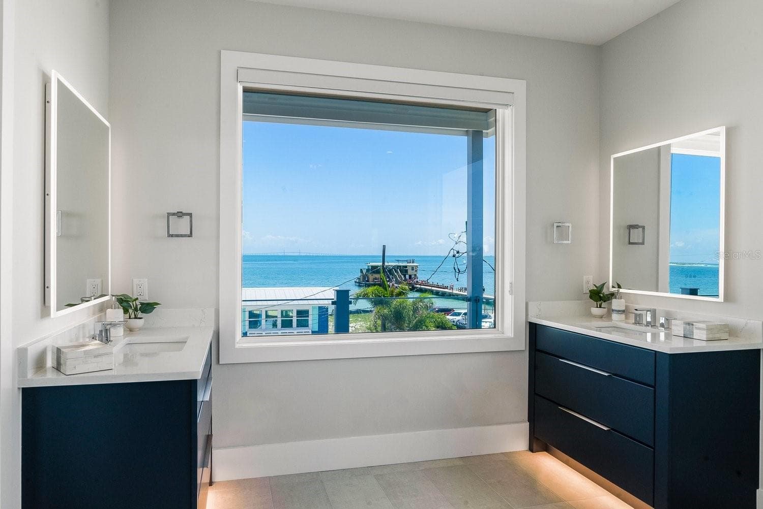 870 SHORE DRIVE — photo 36 of 58