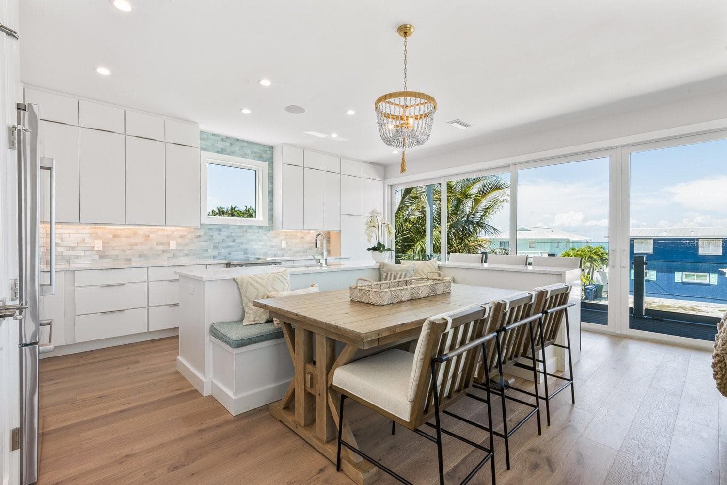 870 SHORE DRIVE — photo 18 of 58