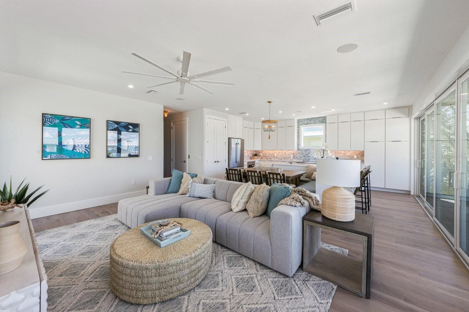 870 SHORE DRIVE — photo 11 of 58