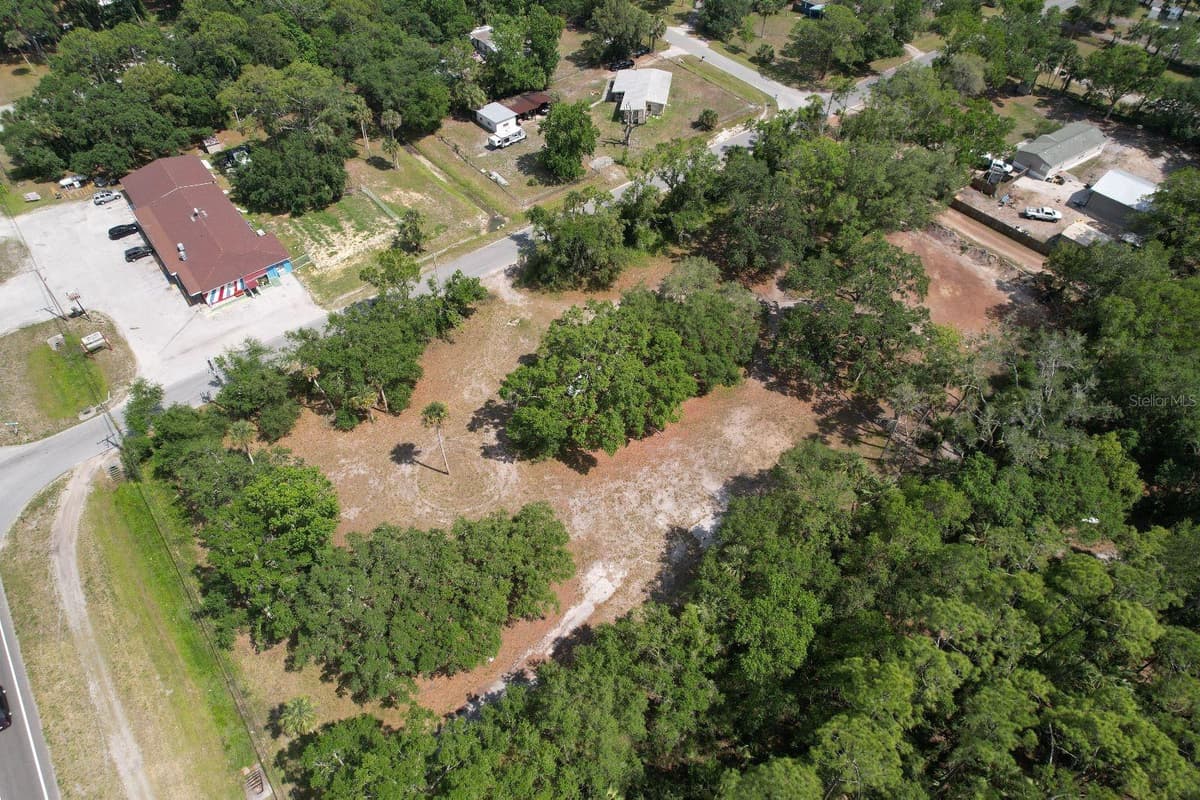 24926 COLONIAL DRIVE — photo 1 of 3