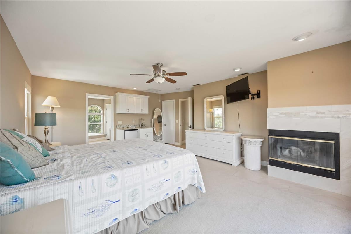 1470 BAYSHORE DRIVE — photo 30 of 66