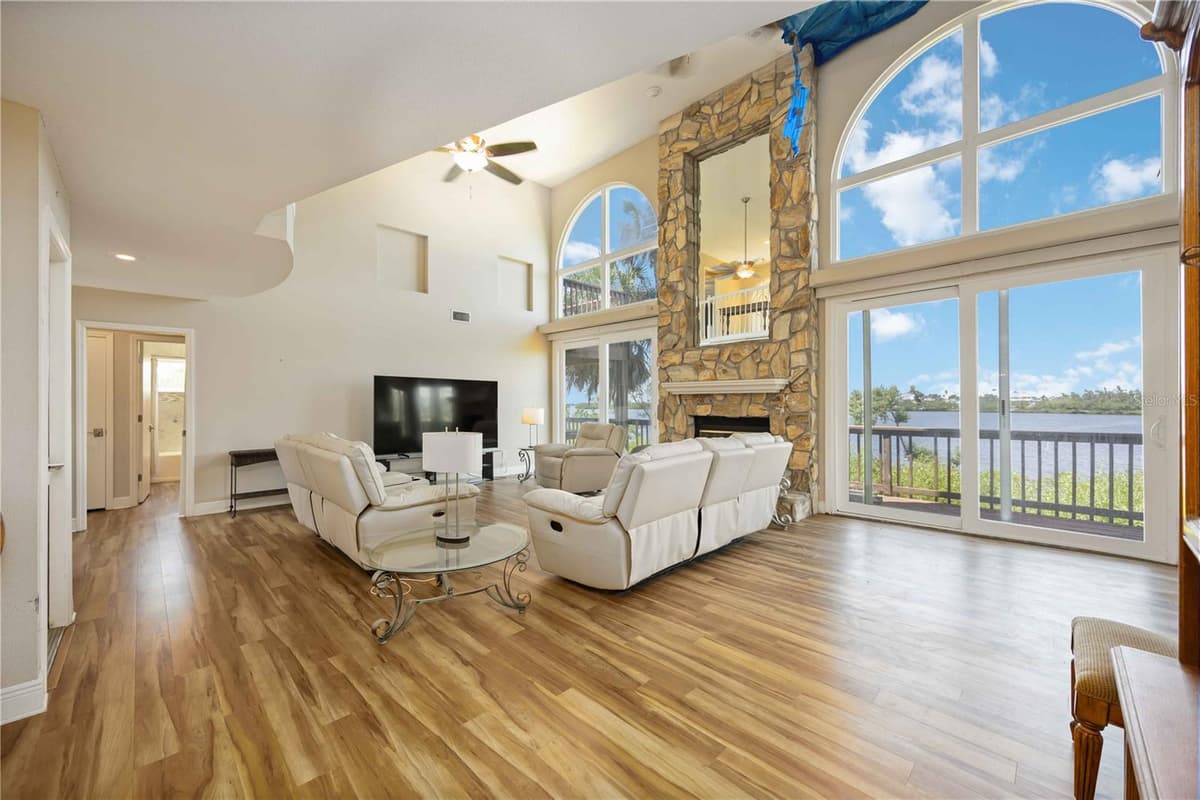 1470 BAYSHORE DRIVE — photo 11 of 66