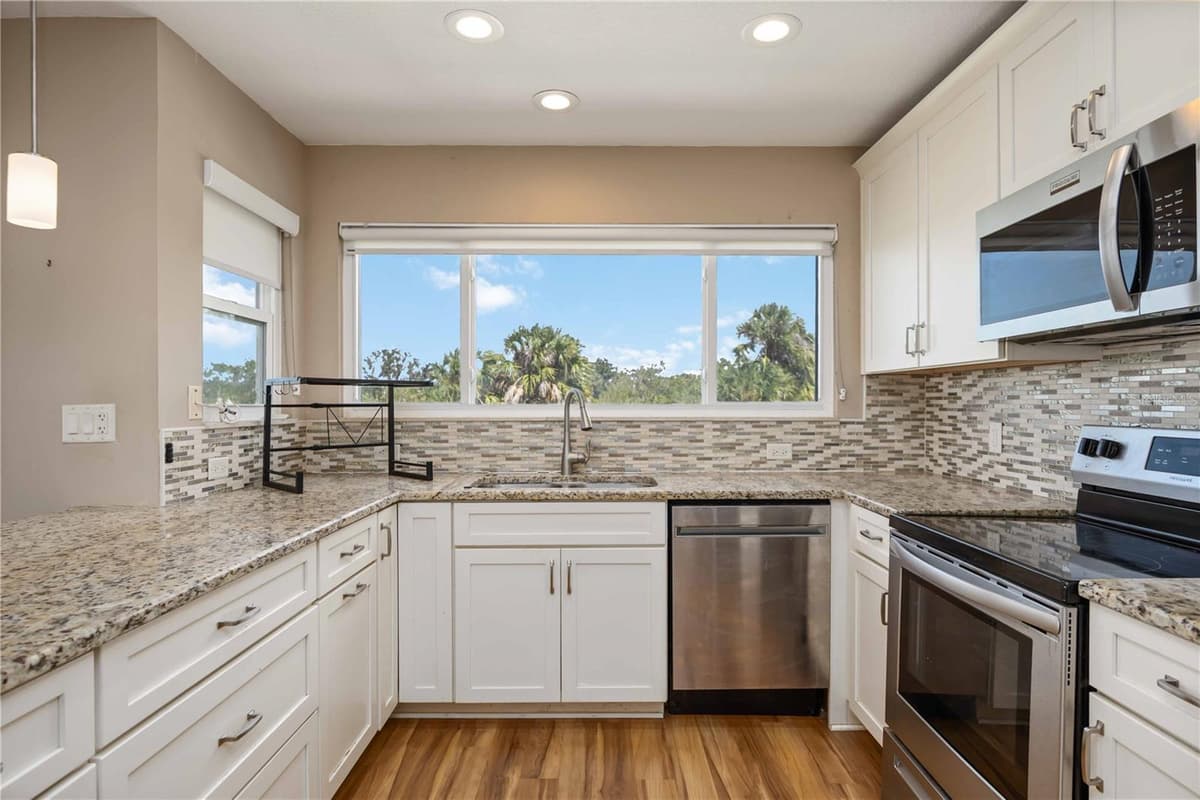 1470 BAYSHORE DRIVE — photo 22 of 66