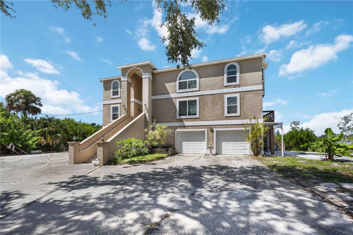 1470 BAYSHORE DRIVE — photo 6 of 66