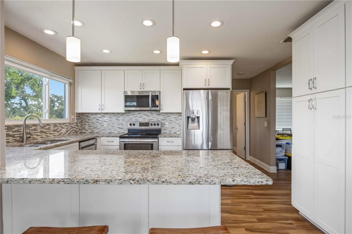 1470 BAYSHORE DRIVE — photo 18 of 66