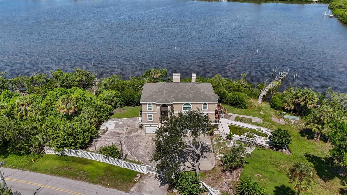 1470 BAYSHORE DRIVE — photo 50 of 66