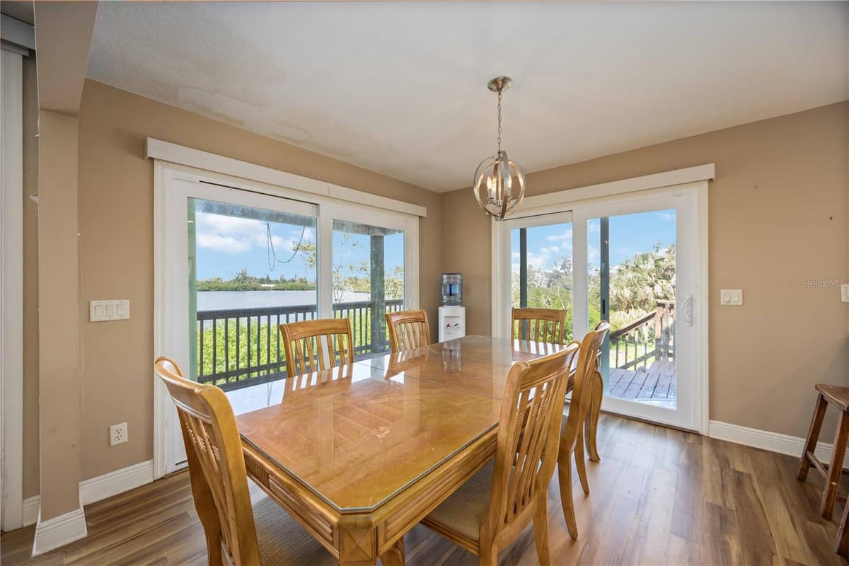 1470 BAYSHORE DRIVE — photo 14 of 66