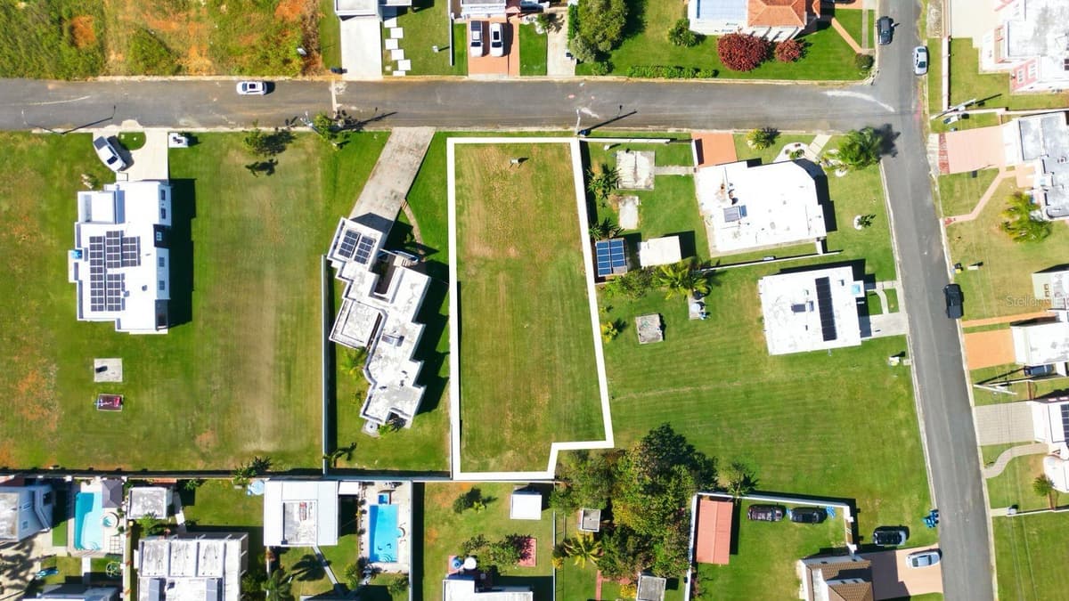 CALLE EUROPA BLVD - LOT 8 — photo 7 of 7