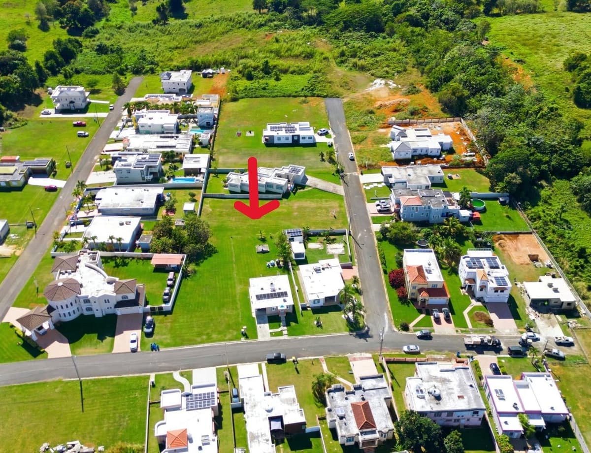 CALLE EUROPA BLVD - LOT 8 — photo 6 of 7