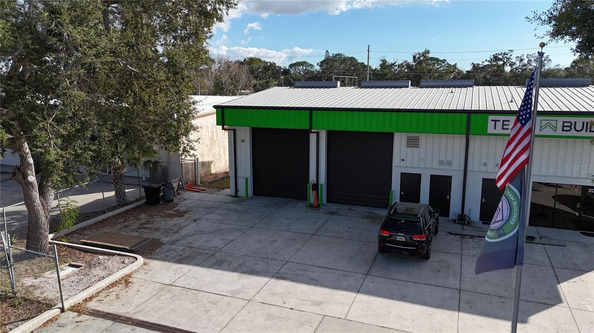 2024 PRINCETON STREET — photo 1 of 15
