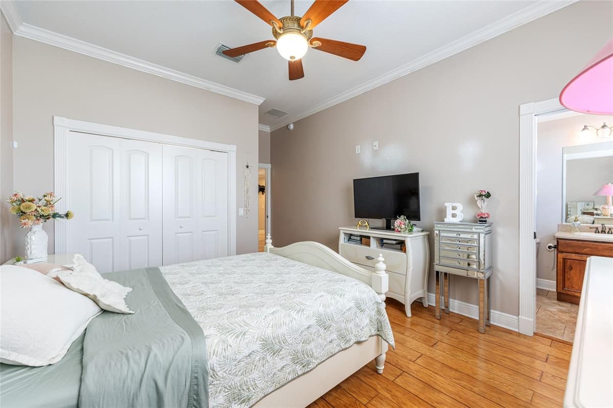 2655 102ND BOULEVARD — photo 62 of 97