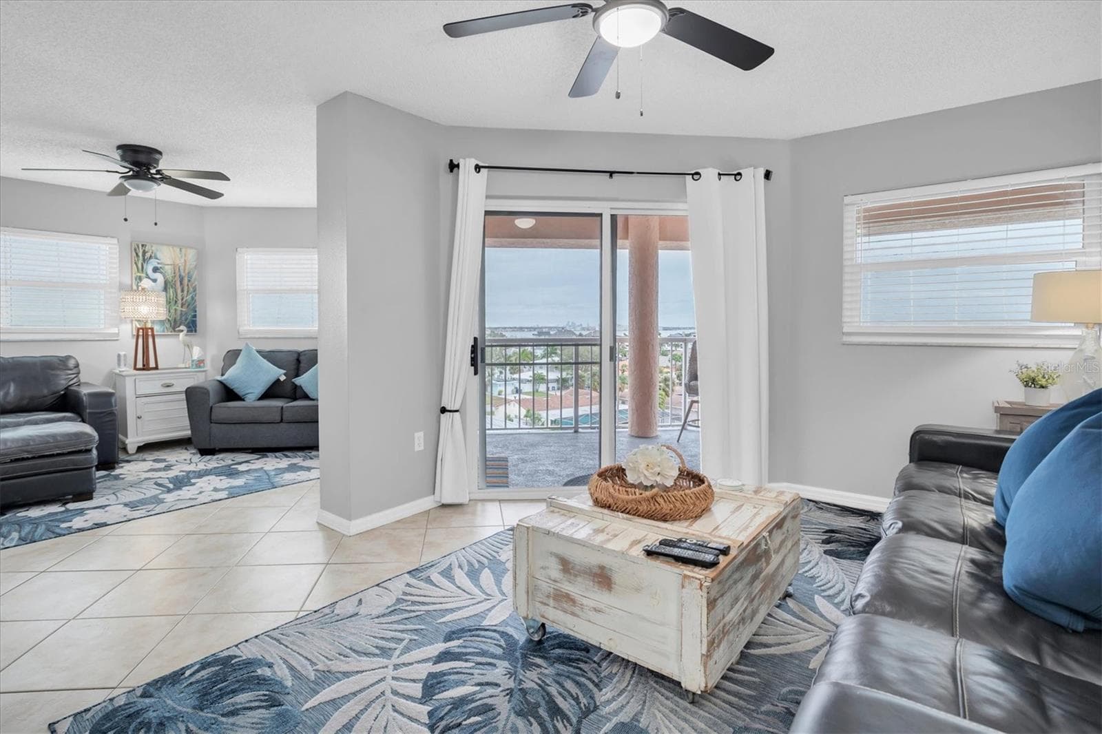5445 GULF BOULEVARD — photo 10 of 43