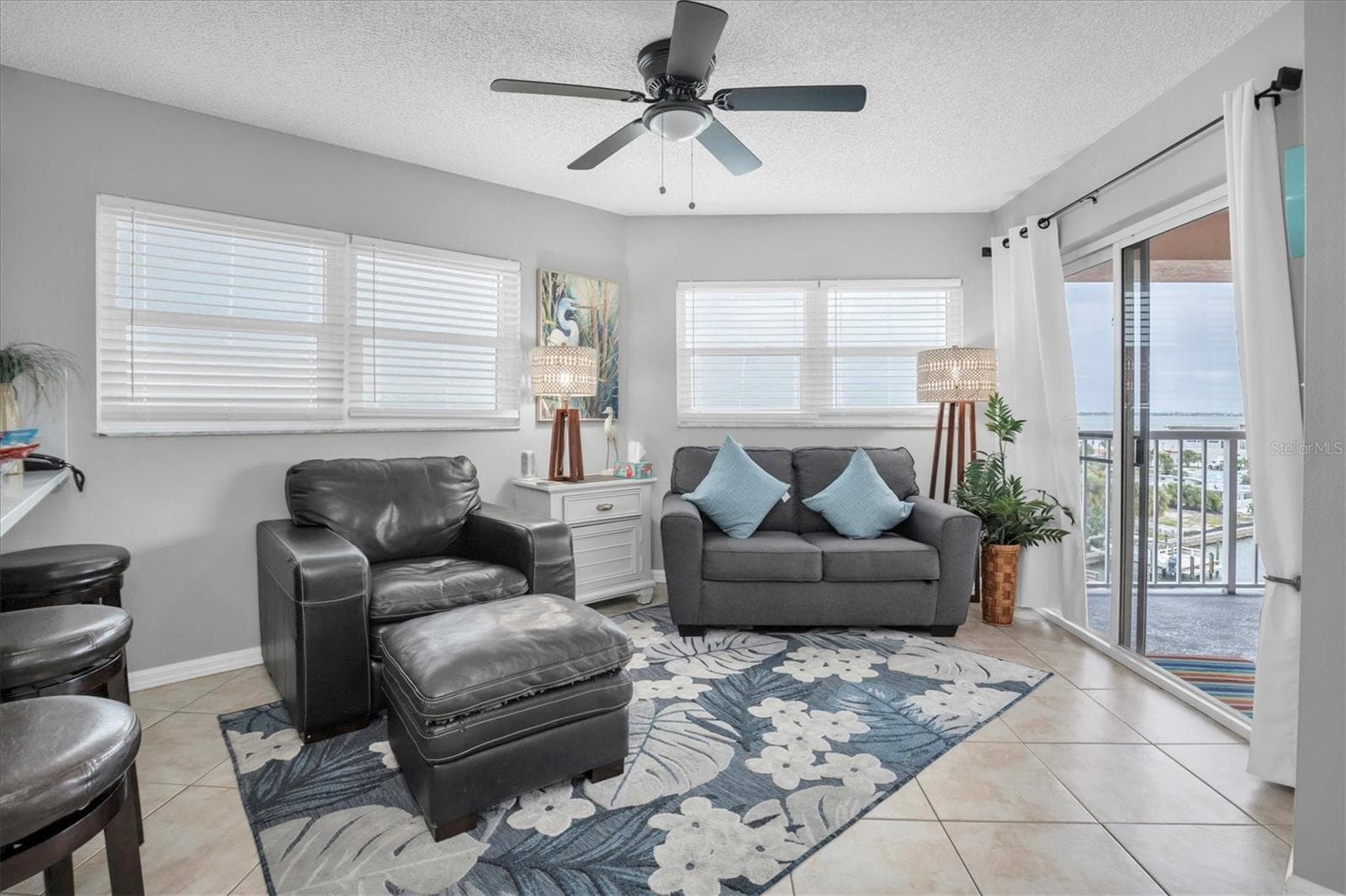 5445 GULF BOULEVARD — photo 11 of 43