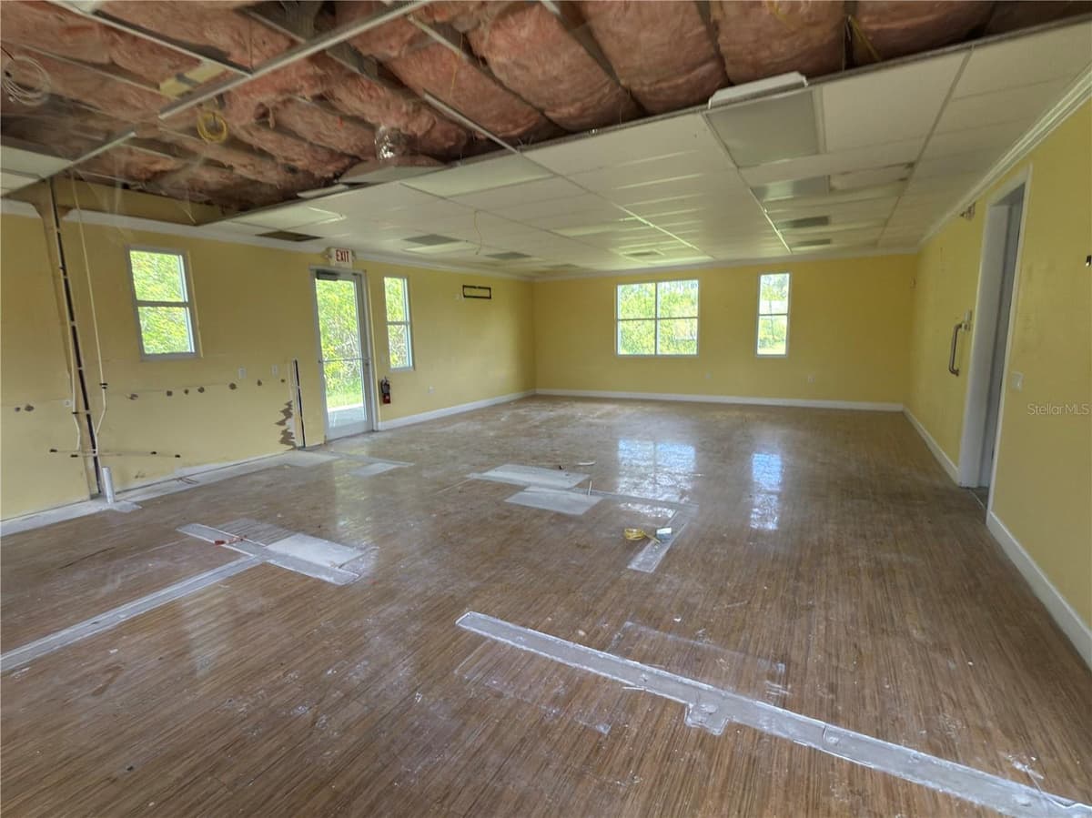 3075 BOBCAT VILLAGE CENTER ROAD — photo 3 of 9