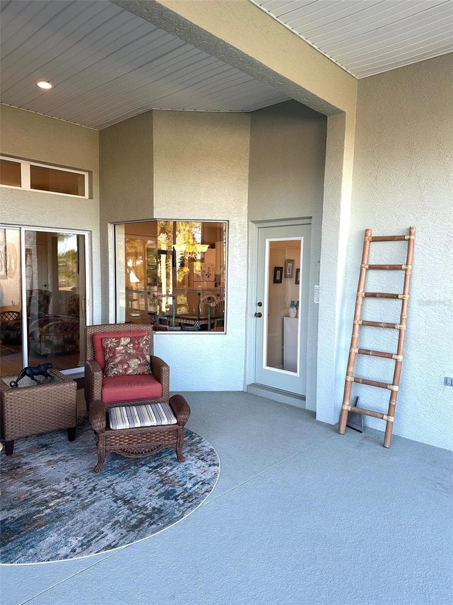 251 REXFORD DRIVE — photo 37 of 37