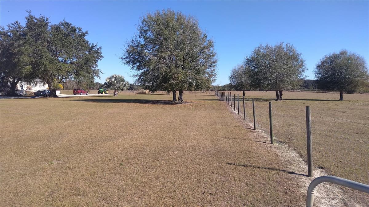 12051 AVON PARK CUT OFF ROAD — photo 4 of 10