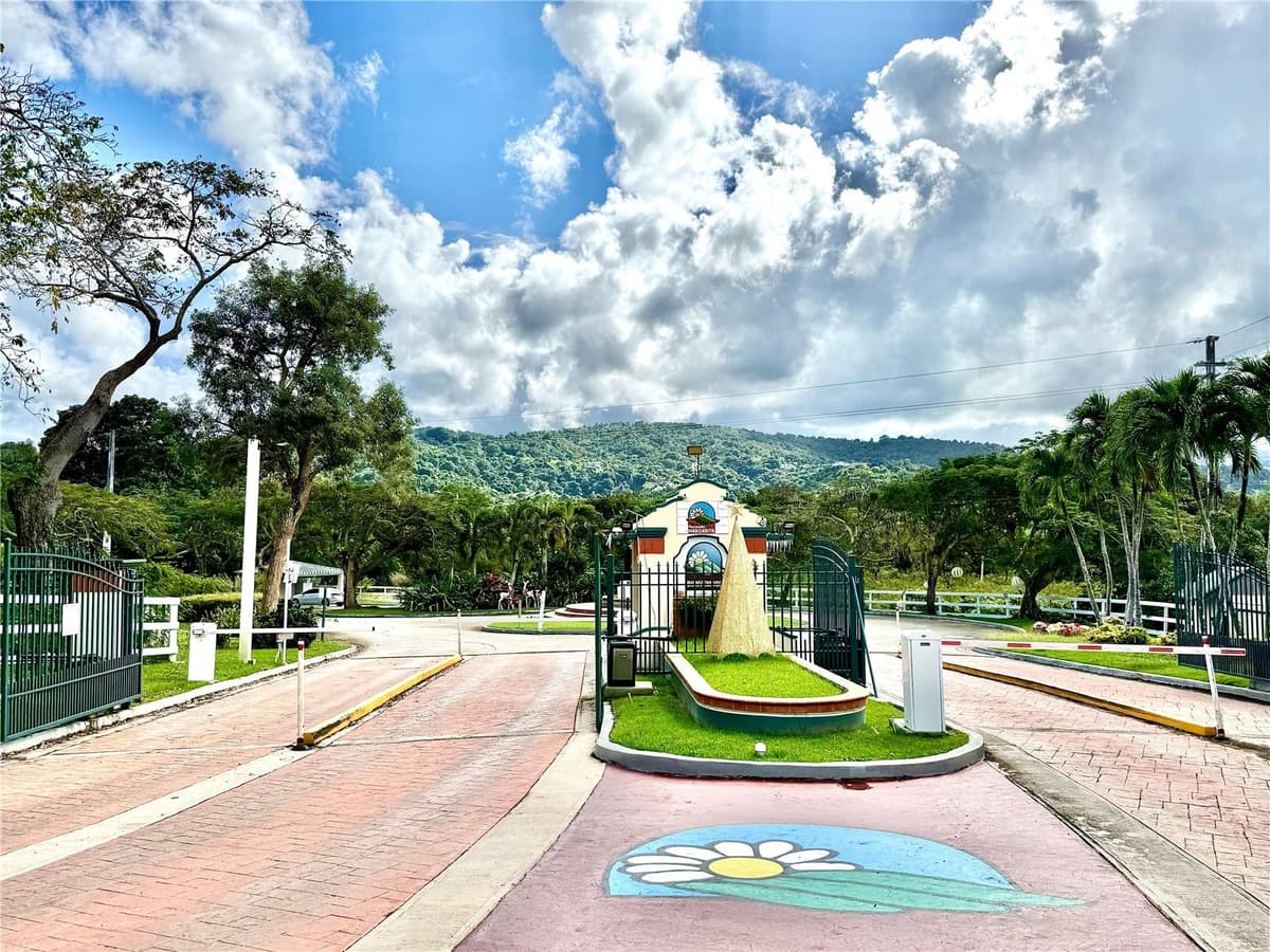 5 BATEY OESTE — photo 45 of 45