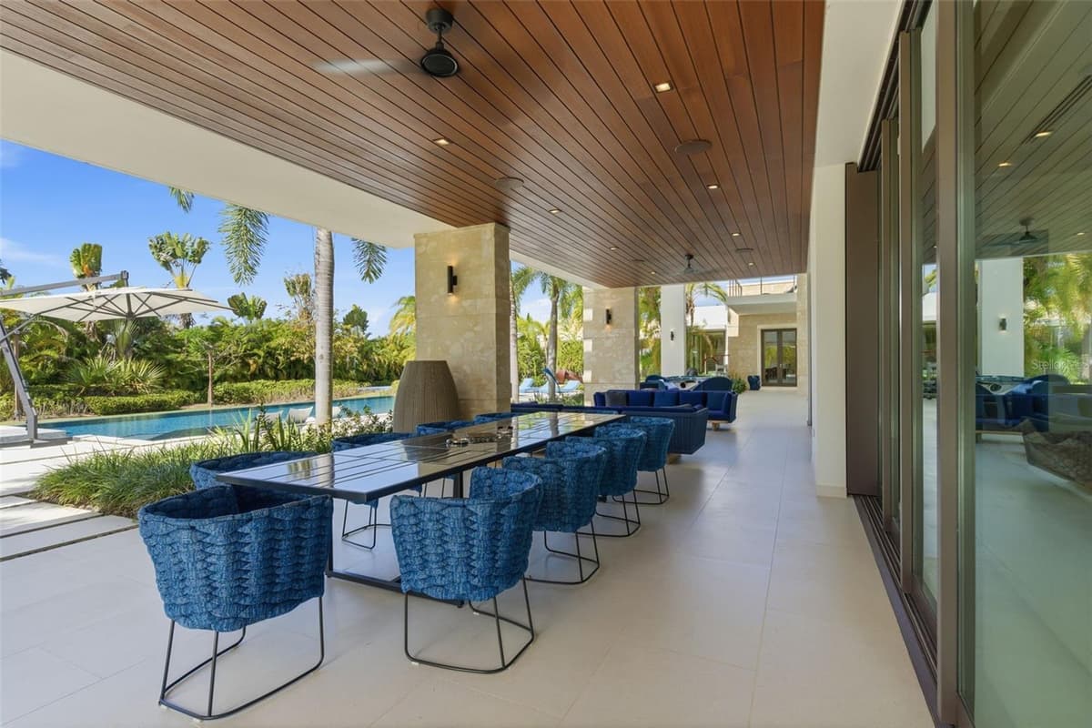 206 LEGACY — photo 14 of 85