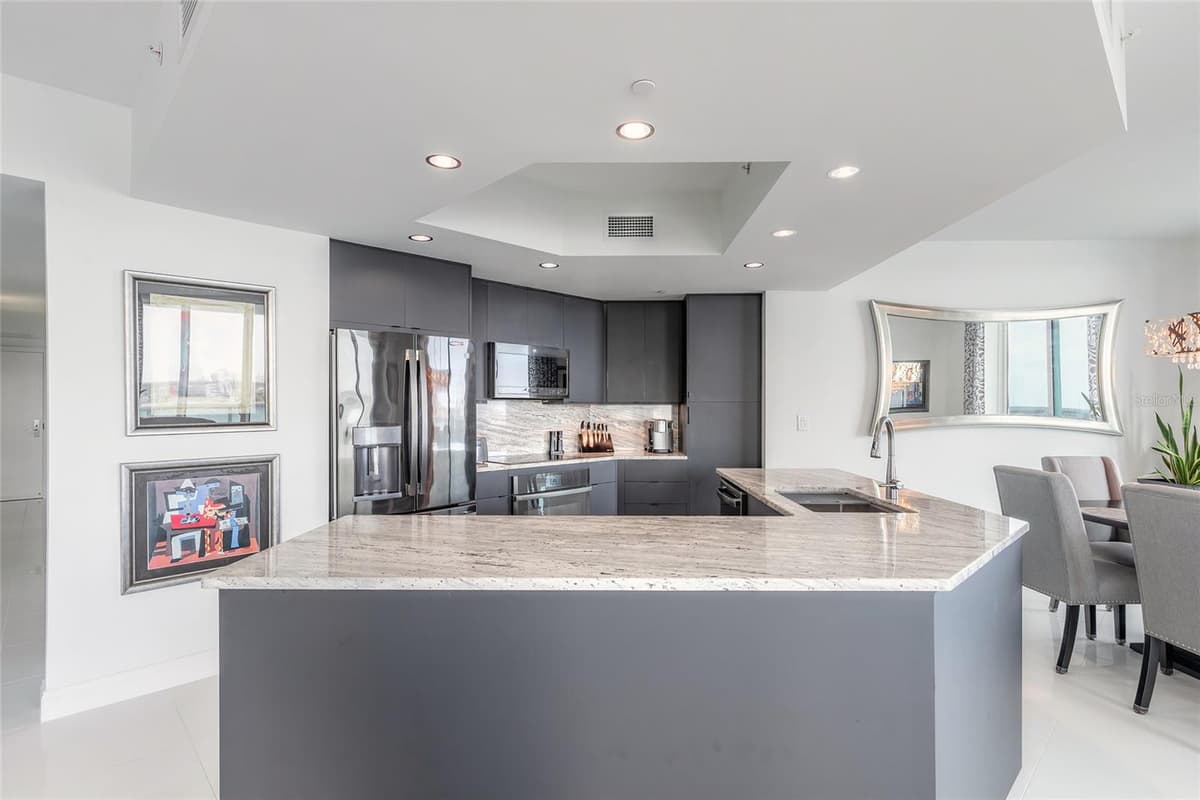 241 RIVERSIDE DRIVE — photo 5 of 45