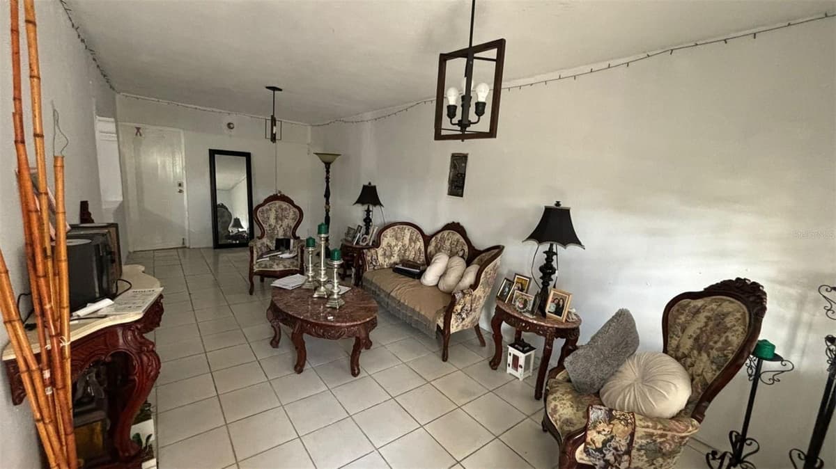 26 BO FACTOR 1 PARCELAS ANIMAS #399 CALLE 26 — photo 4 of 9