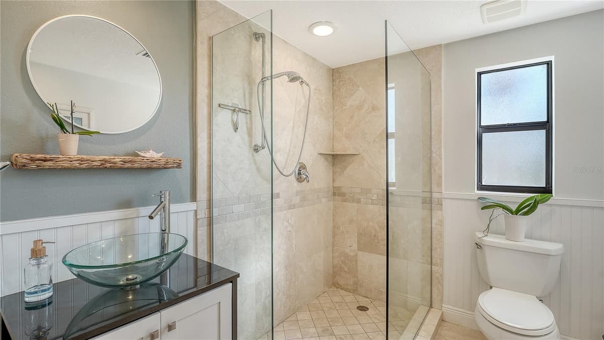 4104 128TH STREET — photo 19 of 28