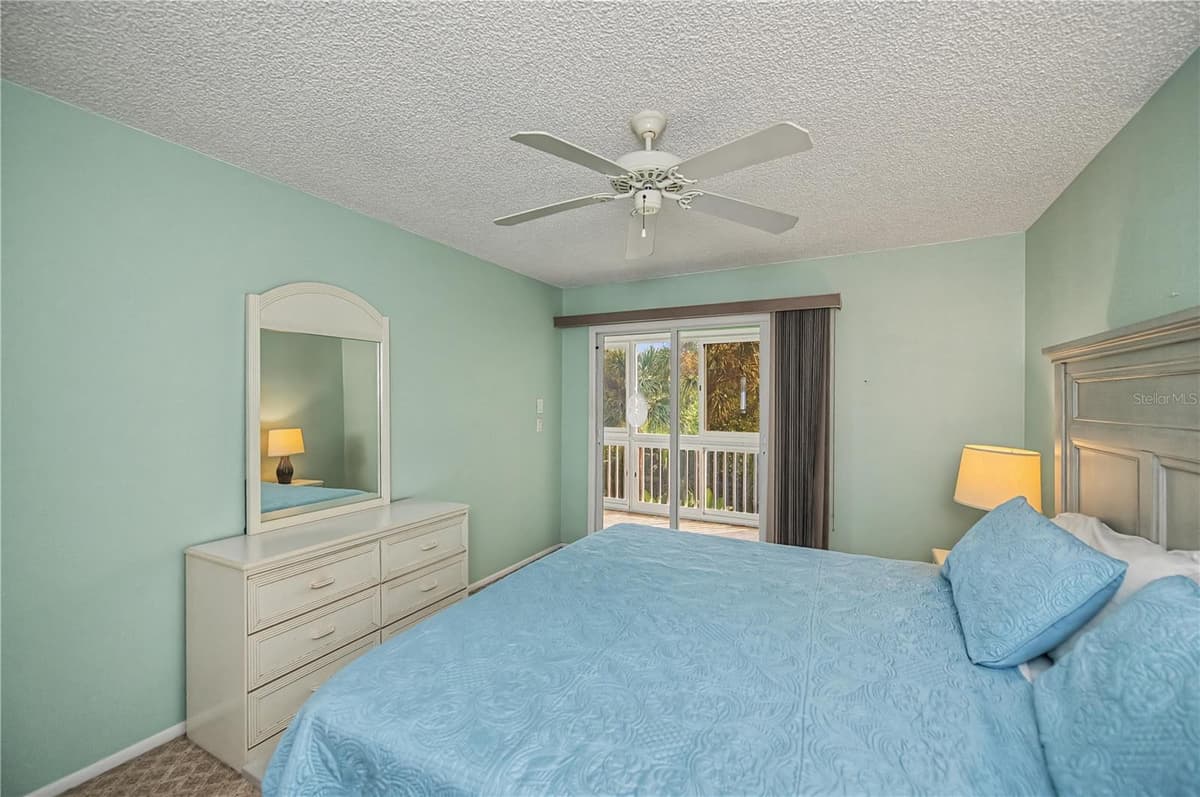 22375 EDGEWATER DRIVE — photo 23 of 51