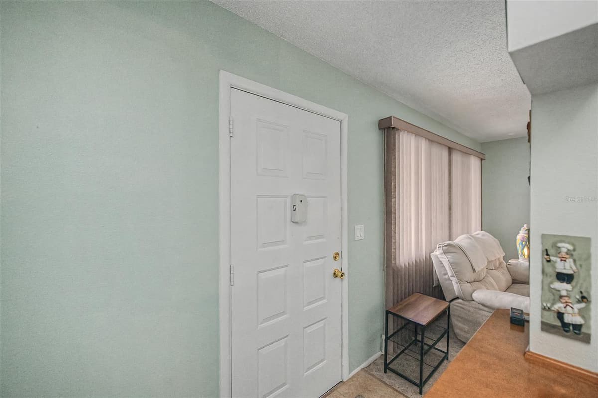 22375 EDGEWATER DRIVE — photo 12 of 51