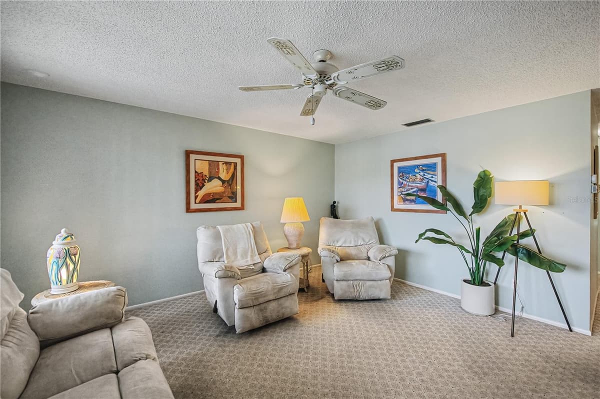 22375 EDGEWATER DRIVE — photo 13 of 51