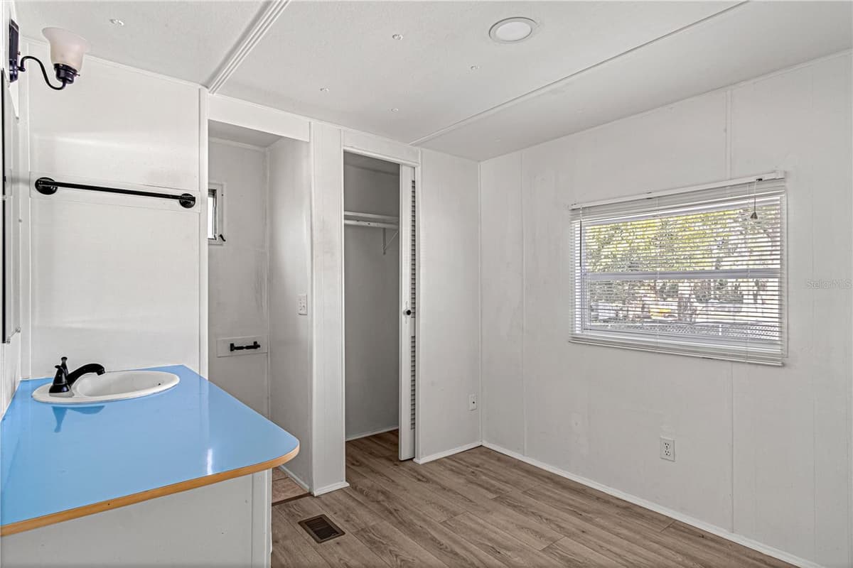 1517 AVENUE C — photo 11 of 20