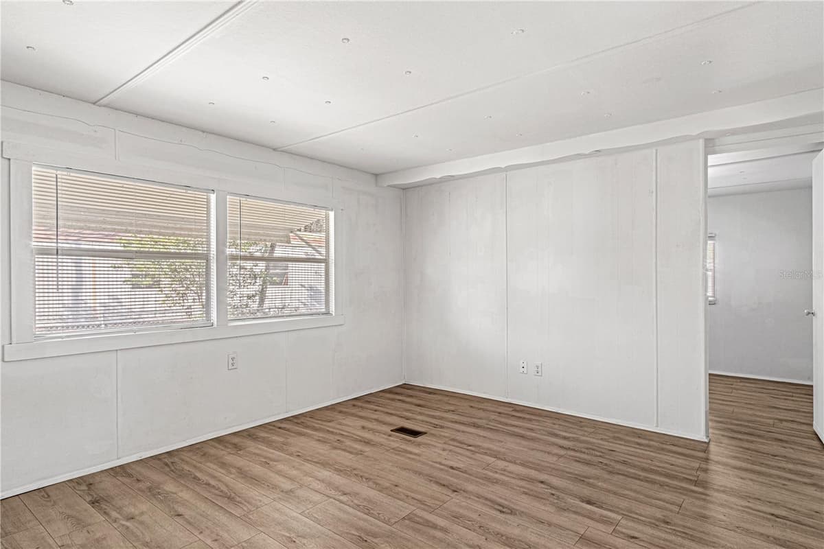 1517 AVENUE C — photo 10 of 20