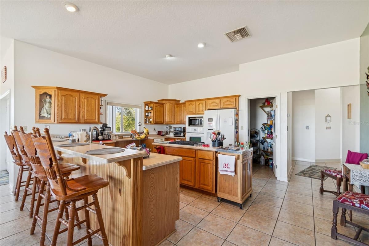 2307 CASS ROAD — photo 28 of 67
