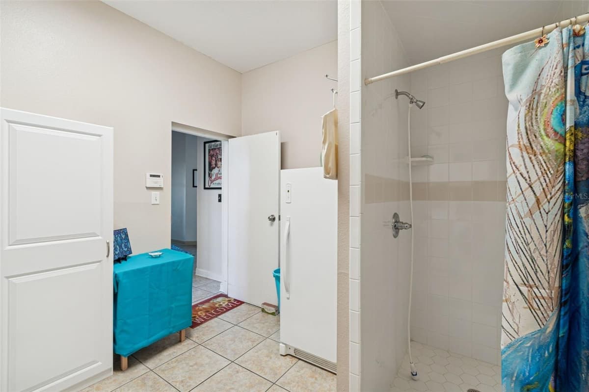 2307 CASS ROAD — photo 14 of 67