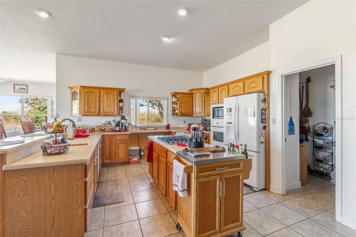 2307 CASS ROAD — photo 26 of 67